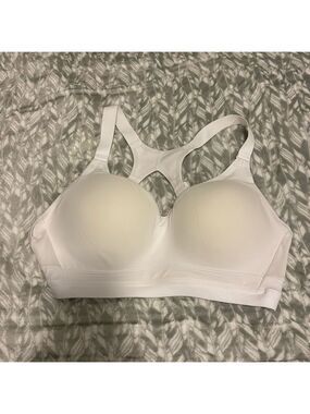 incredible workout bra by victoria’s secret